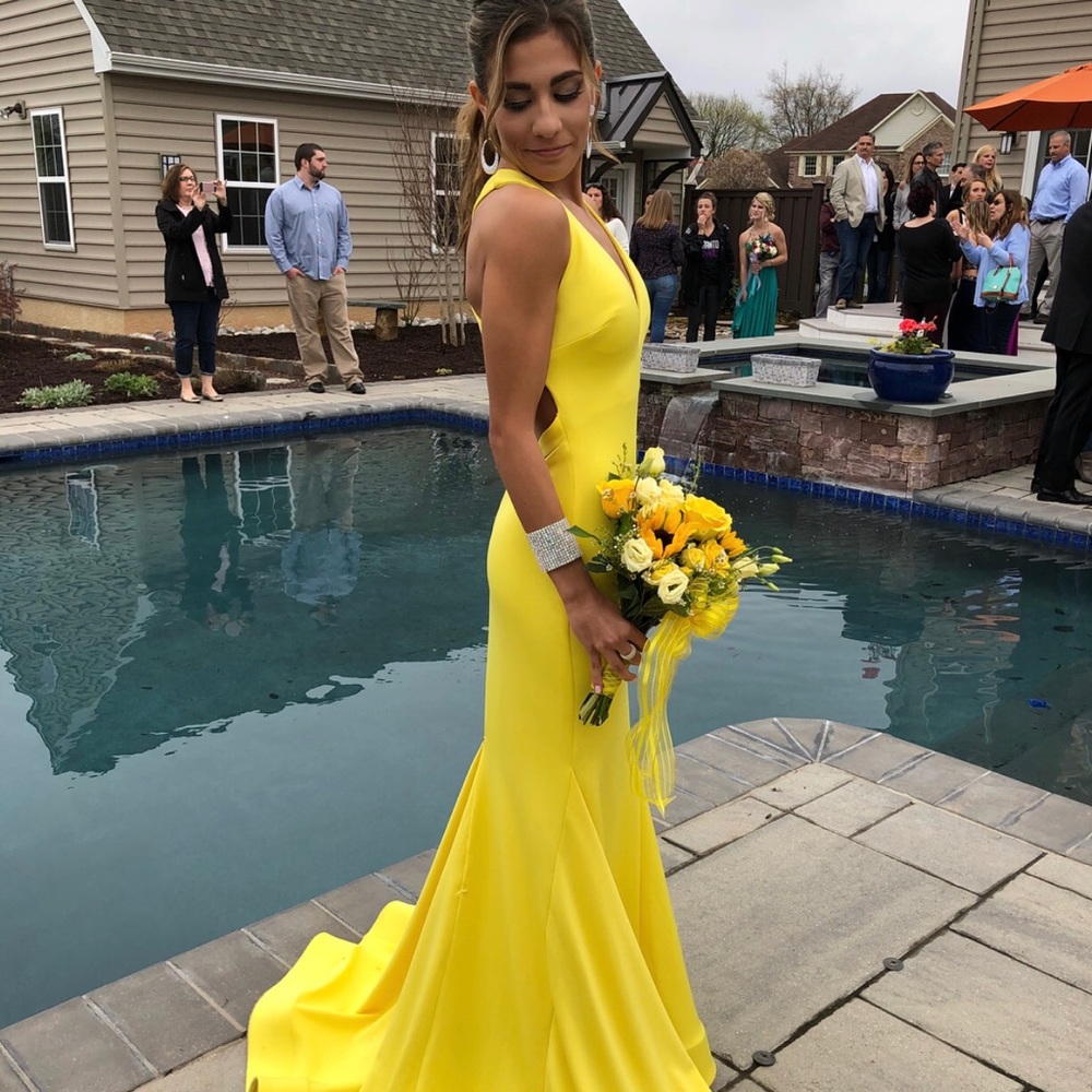 Prom dress